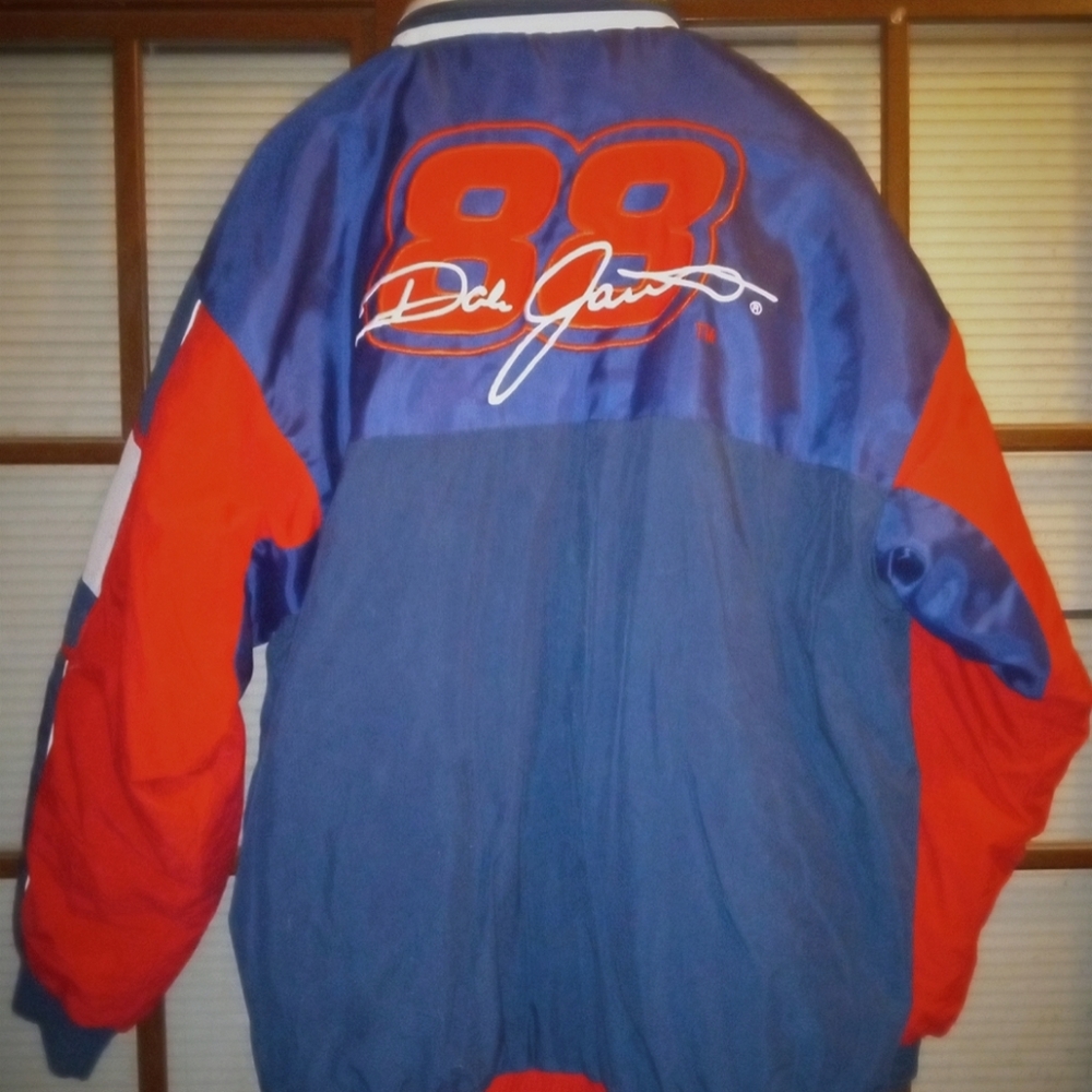 Dale Jarrett NASCAR 2000 Chase Authentics Signature Jacket (PRICE NEGOTIABLE!)